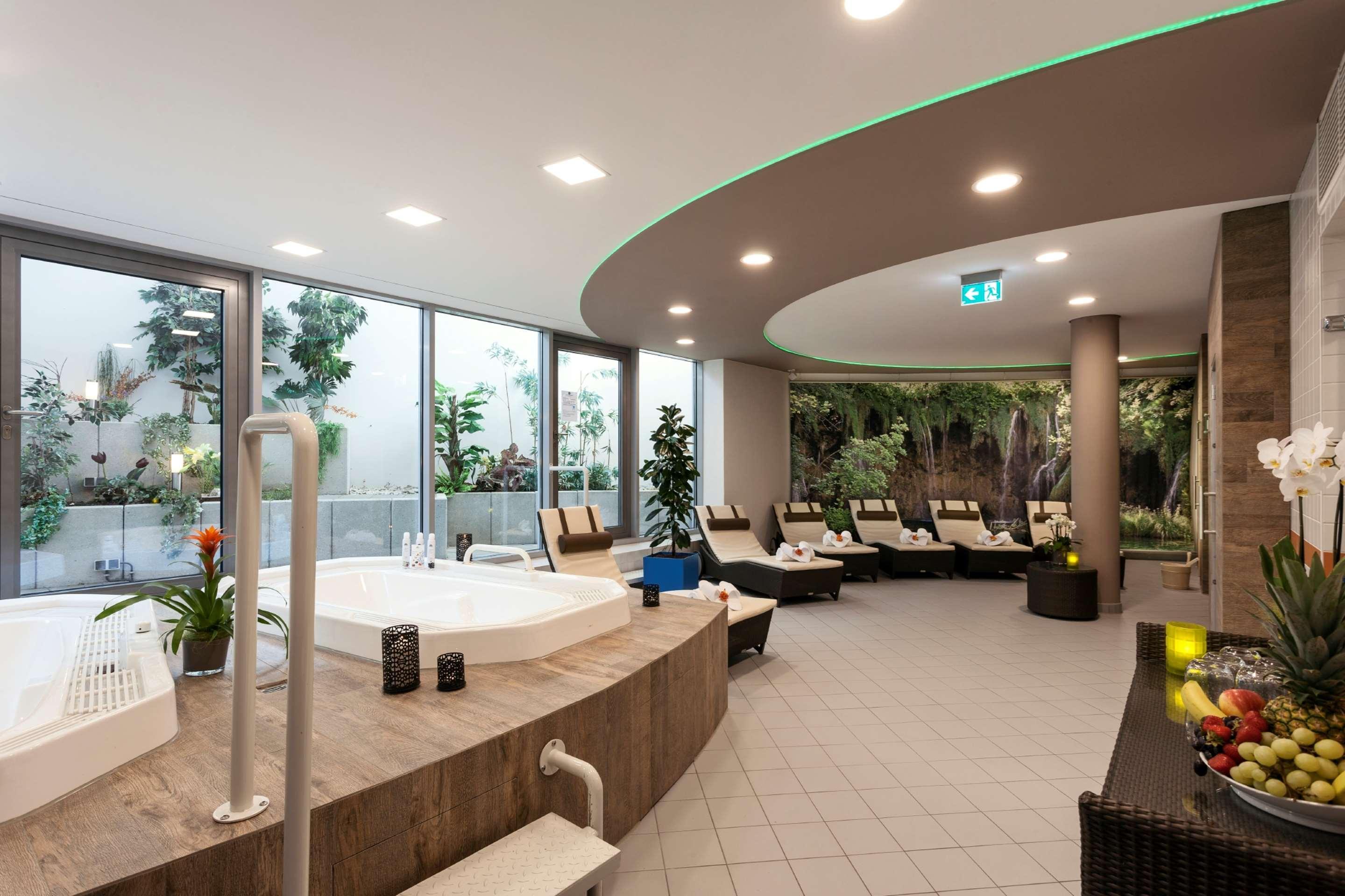 Best Western Hotel Am Europaplatz Koenigsbrunn Exterior photo