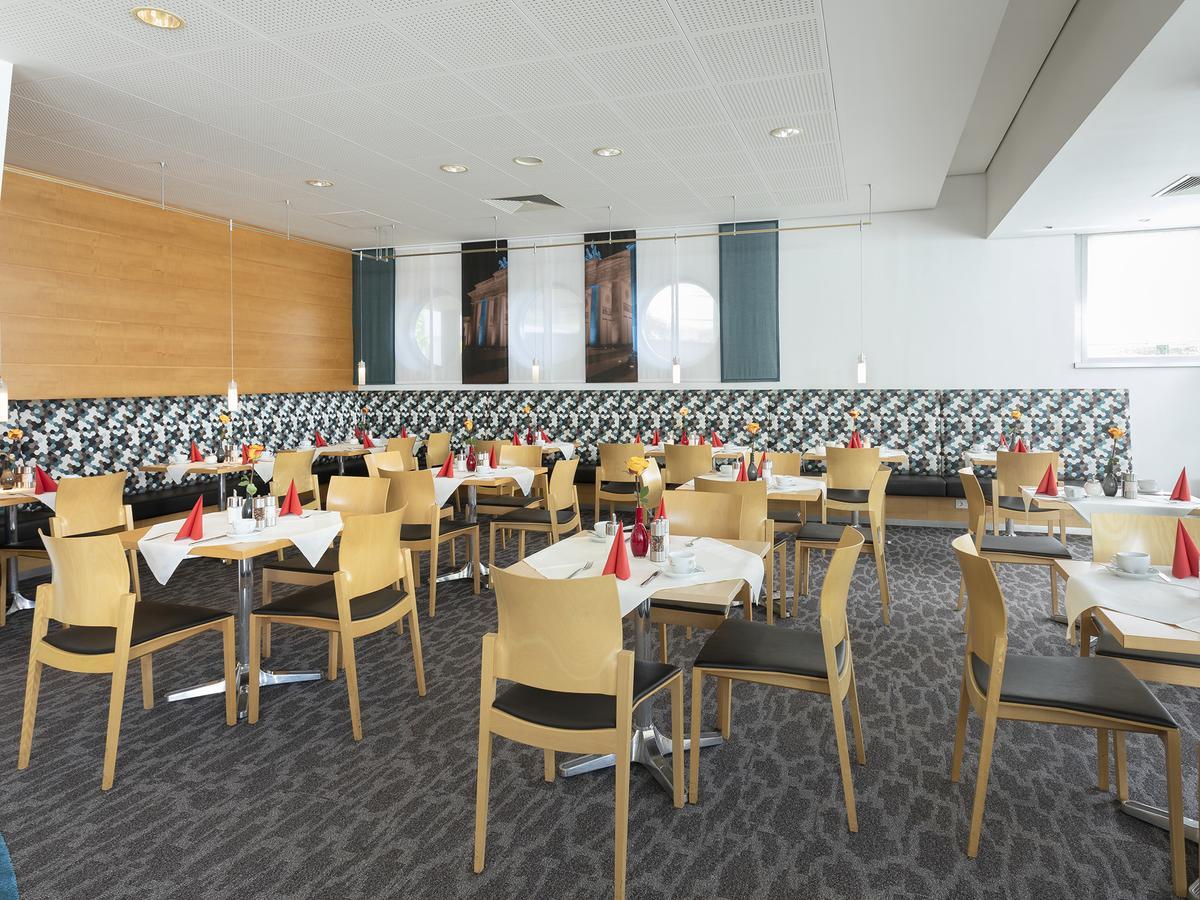 Best Western Hotel Am Europaplatz Koenigsbrunn Exterior photo